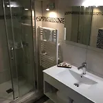 Hotell Logis Le Moulin De Chalons