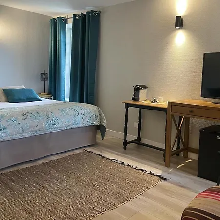 Logis Le Moulin De Chalons ホテル