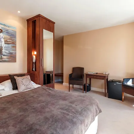 Logis Le Moulin De Chalons ホテル Le Guâ