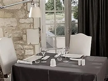 Logis Le Moulin De Chalons ホテル