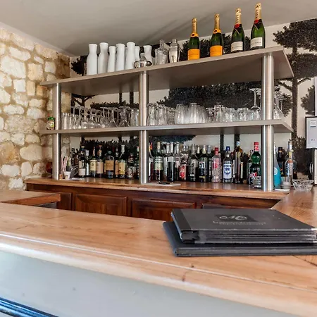 Logis Le Moulin De Chalons