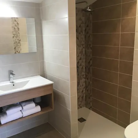 Logis Le Moulin De Chalons ホテル