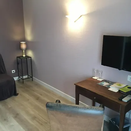 Logis Le Moulin De Chalons 3*