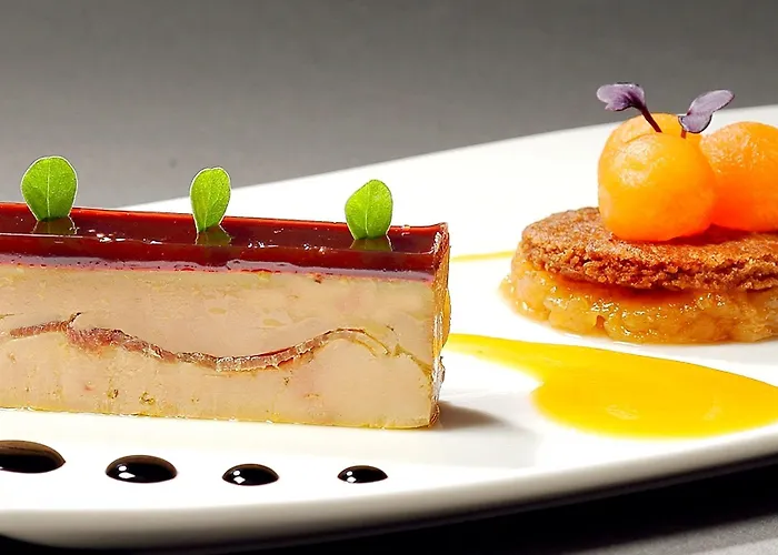 Отель Logis Le Moulin De Chalons 3*