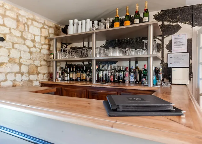 Logis Le Moulin De Chalons Отель