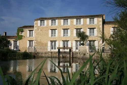 Отель Logis Le Moulin De Chalons